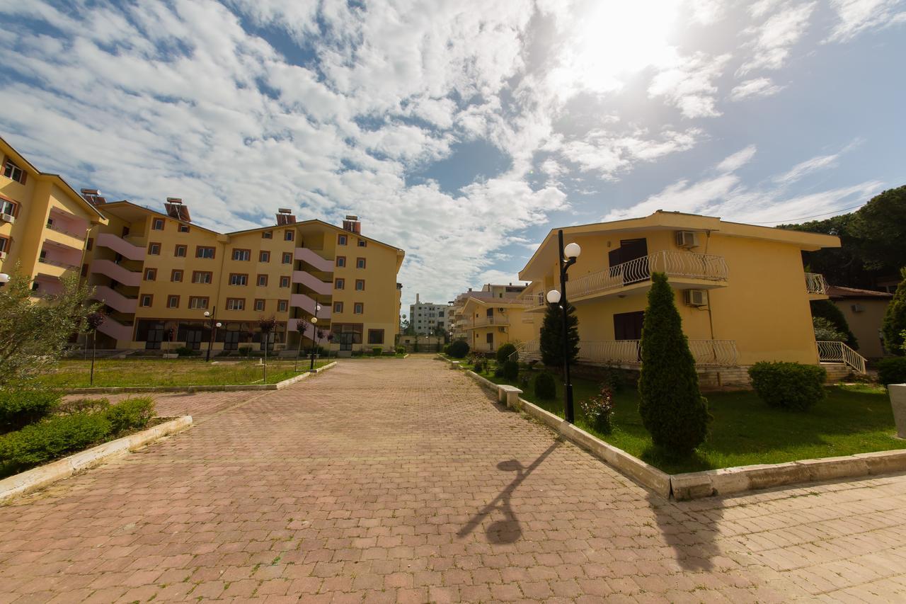 Kolaveri Resort Голем Екстериор снимка