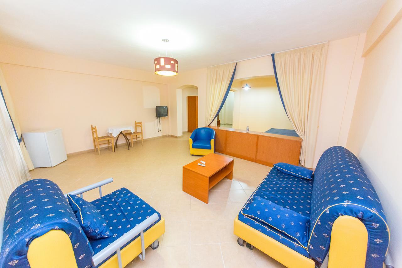 Kolaveri Resort Голем Екстериор снимка