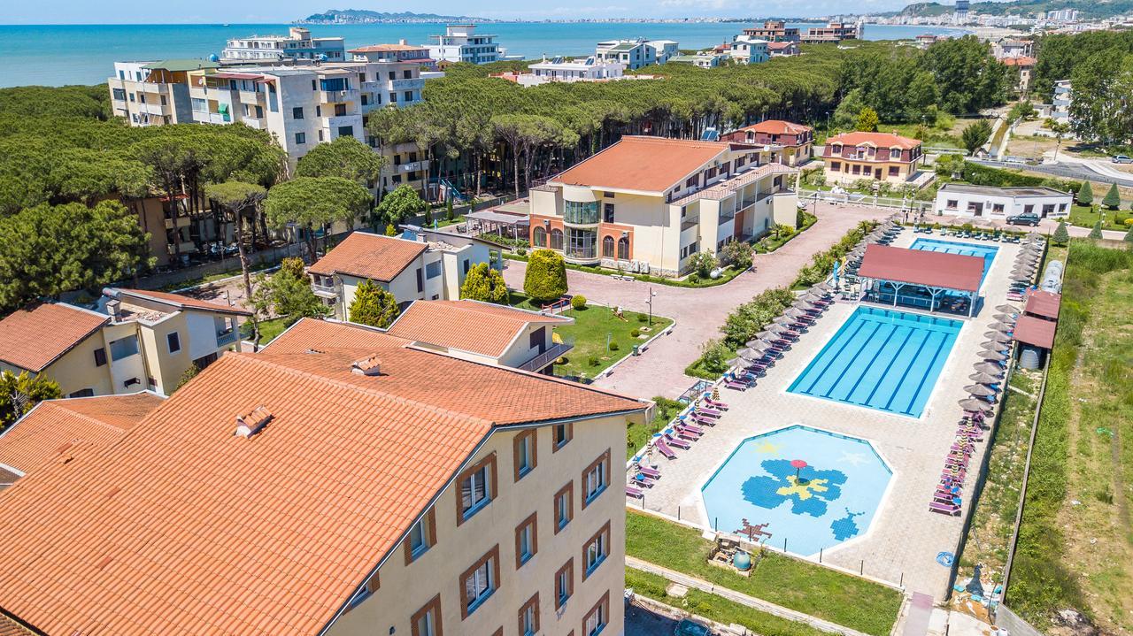 Kolaveri Resort Голем Екстериор снимка