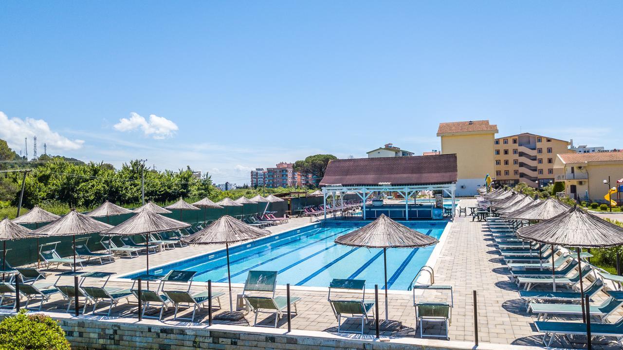 Kolaveri Resort Голем Екстериор снимка