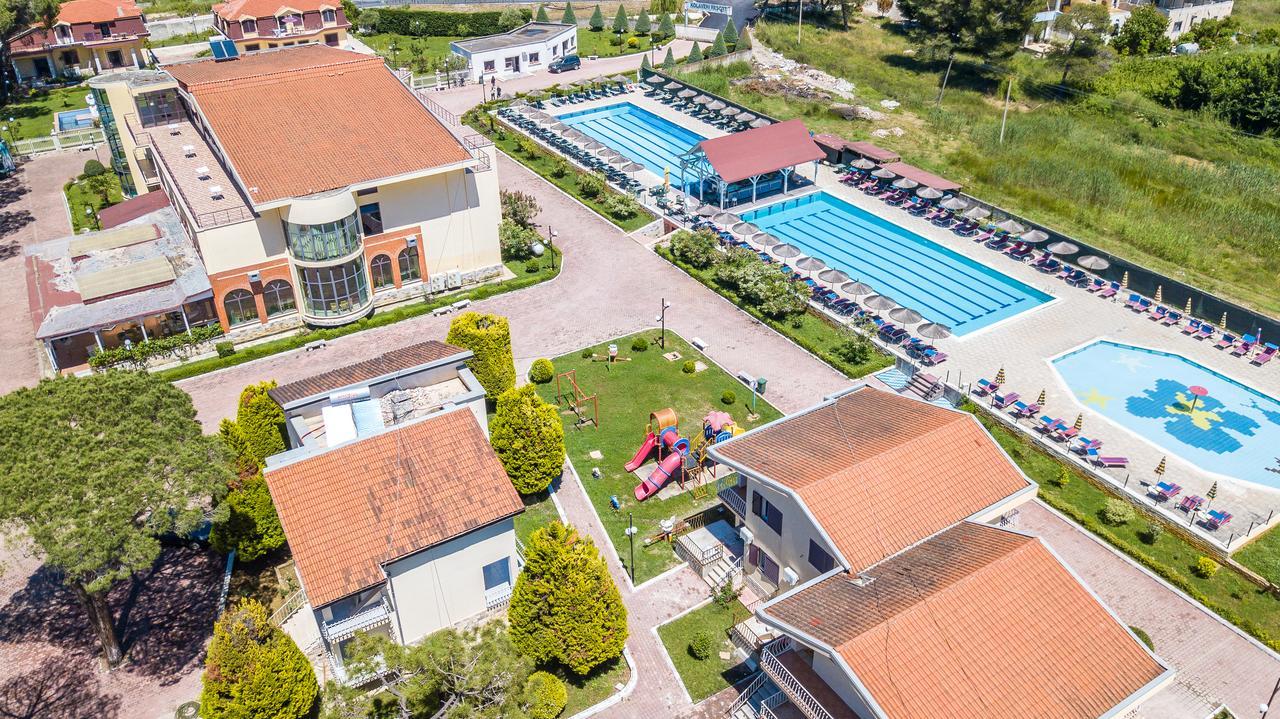 Kolaveri Resort Голем Екстериор снимка