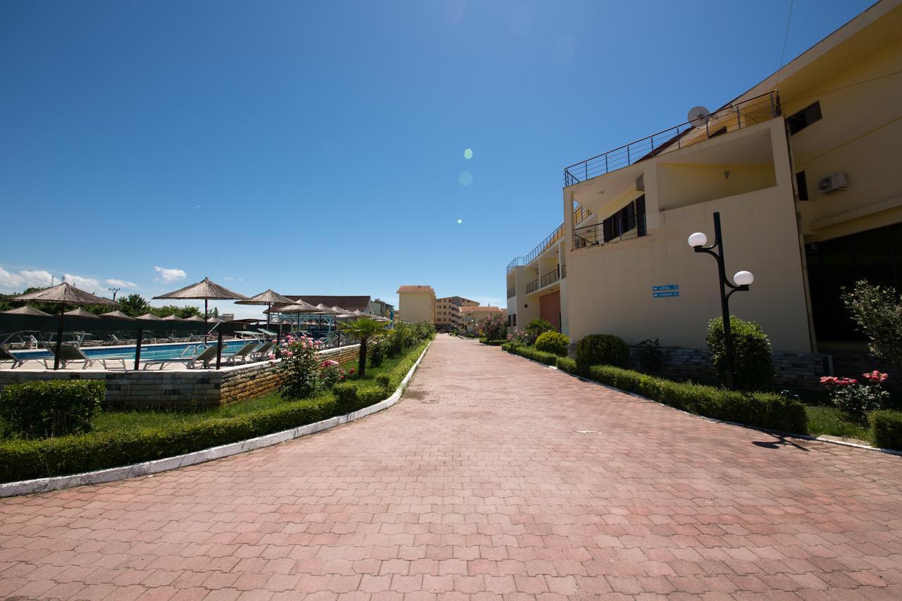 Kolaveri Resort Голем Екстериор снимка