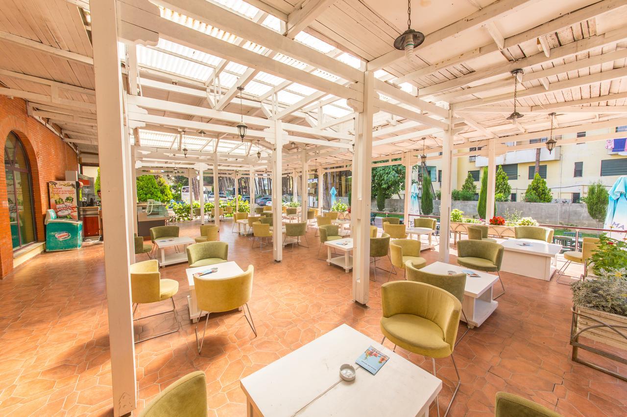 Kolaveri Resort Голем Екстериор снимка
